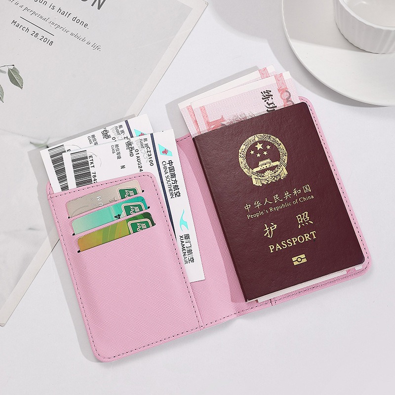 Hello Kitty женская обложка дл – обзор и цена Travel Accessories India